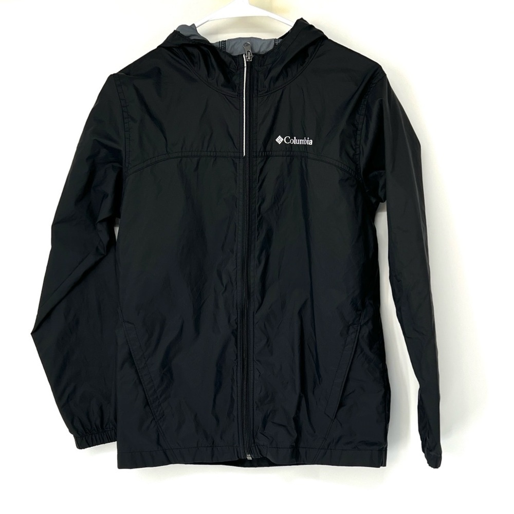 Columbia boys large Black Raincoat EUC